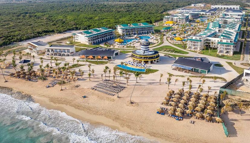 Wedding photography at Ocean El Faro Resort Punta Cana