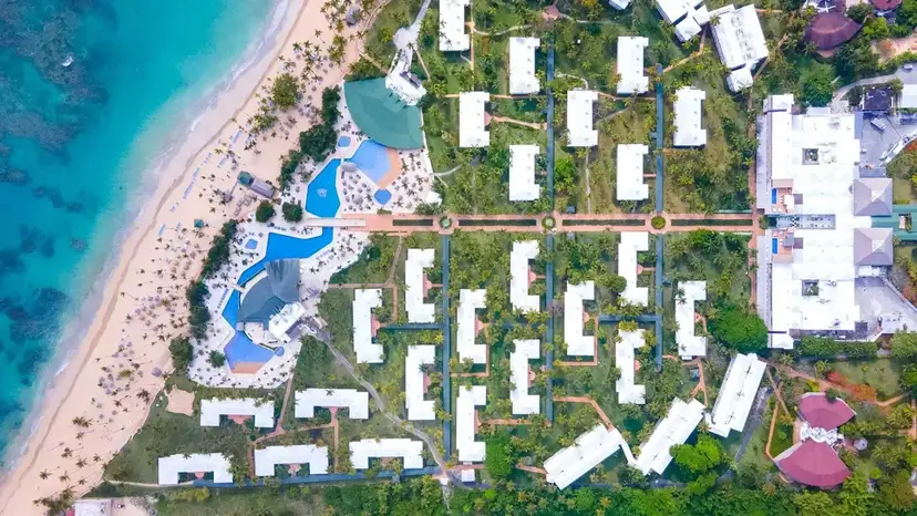 Wedding photography at Grand Sirenis Punta Cana beach