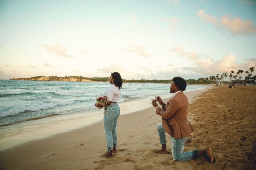 How to Plan the Perfect Beach Proposal