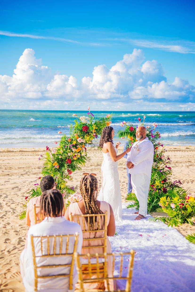 Wedding photography packages in Punta Cana explained