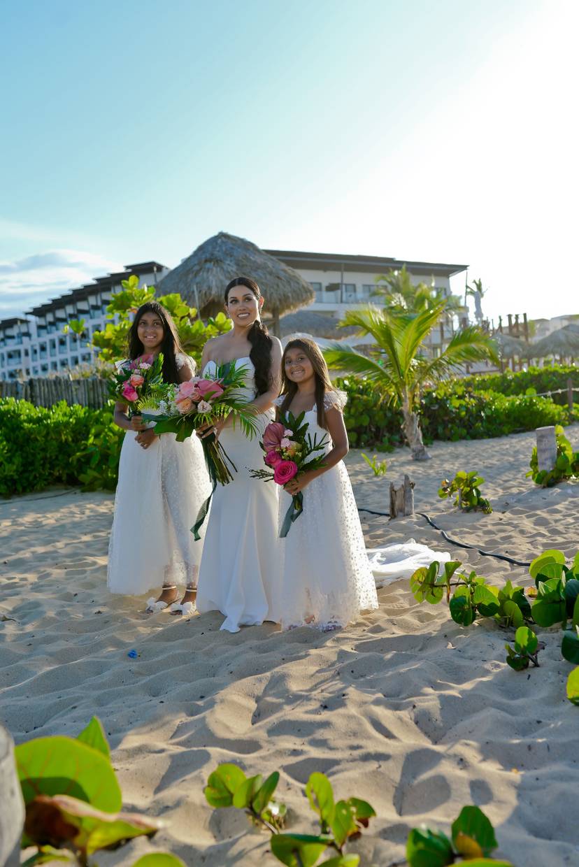 Instagram-famous Punta Cana wedding photographer vs real professional experience